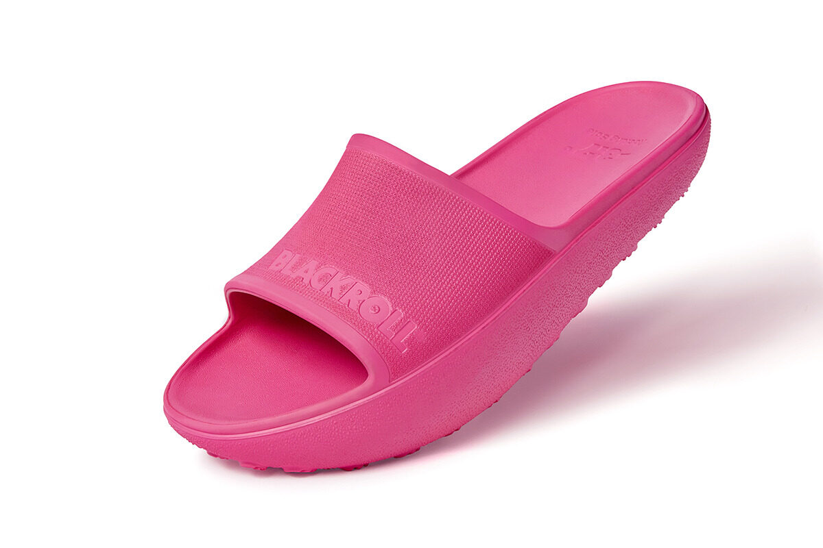 BLACKROLL ® RECOVERY SLOPES - the tool for regeneration and activation