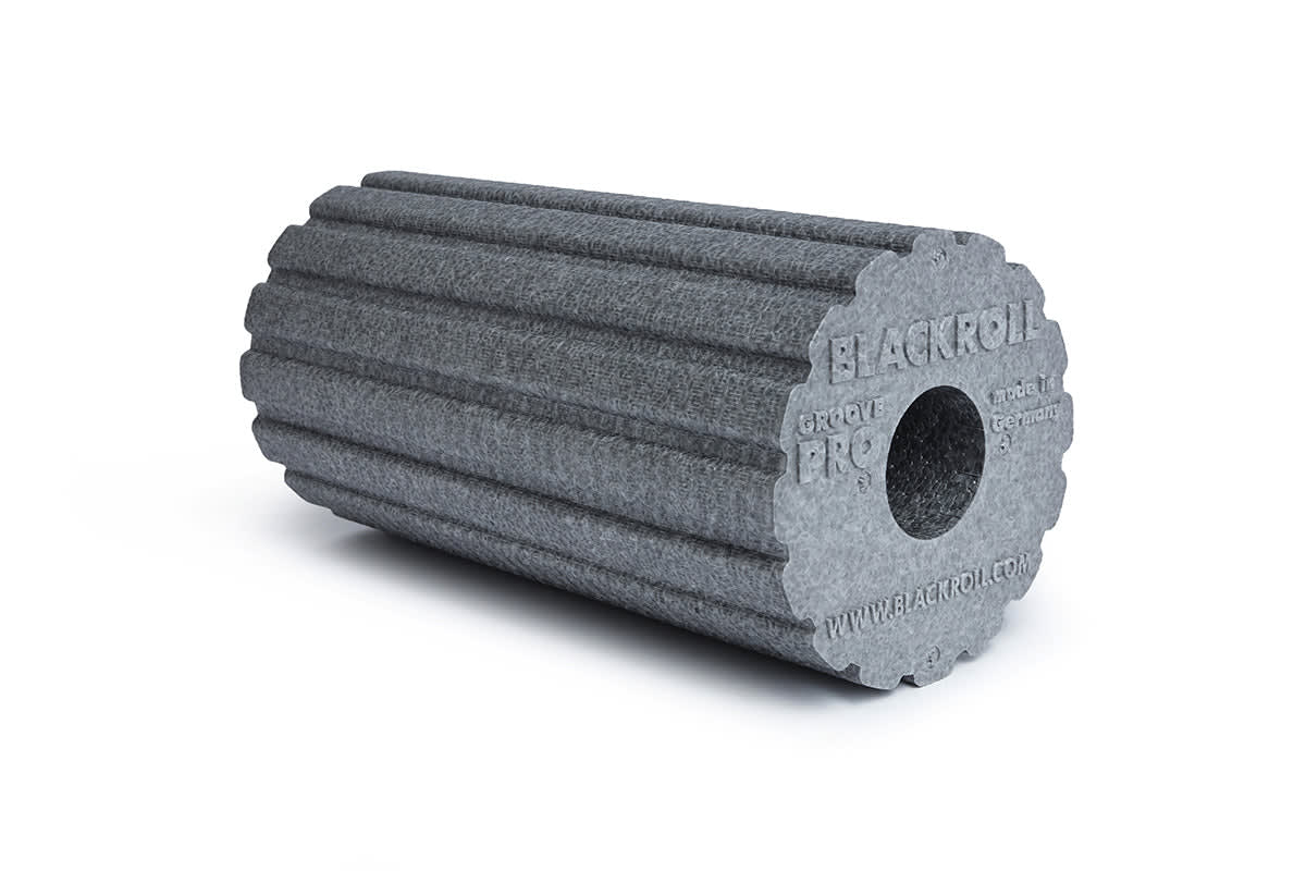 BLACKROLL® GROOVE PRO FOAM ROLLER